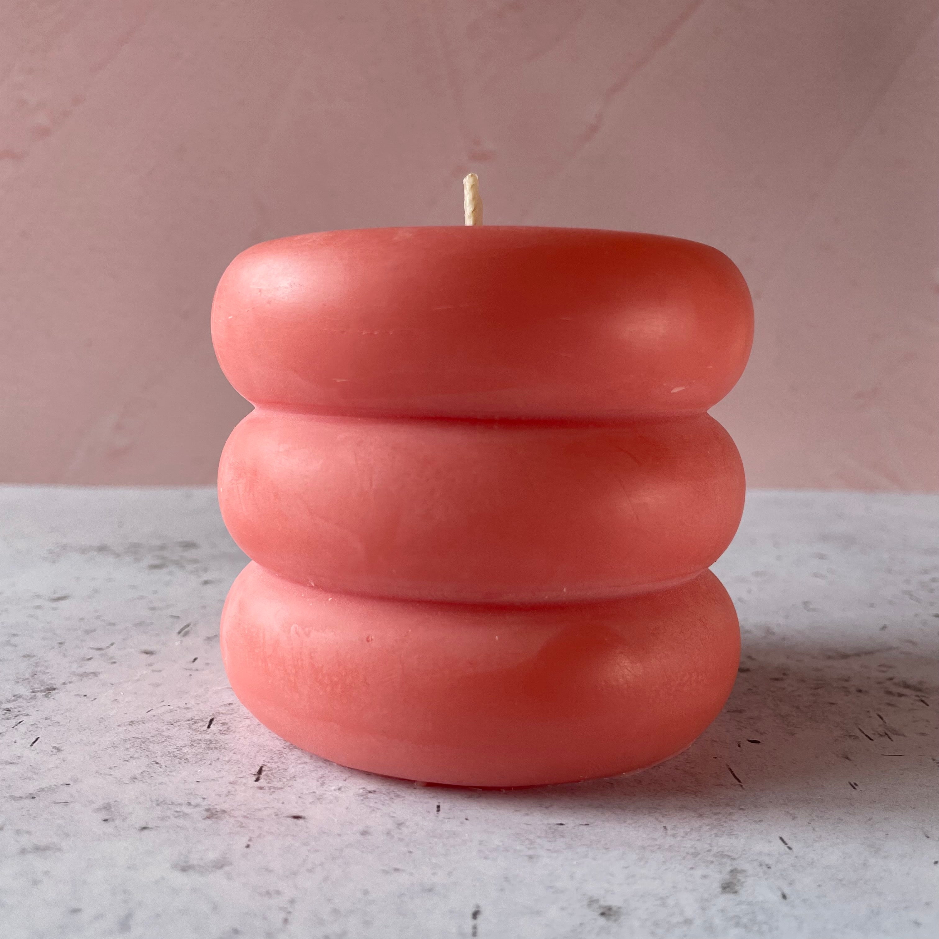 Rolly Polly Peach Candle - You, Me & Bones | Stylo Monde